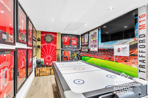 Photo 23- click for photo gallery